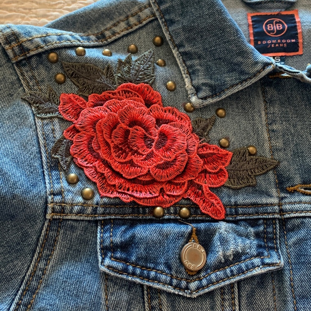 Boom Boom Embroidered Denim Jacket Size Small - Picture 6 of 13